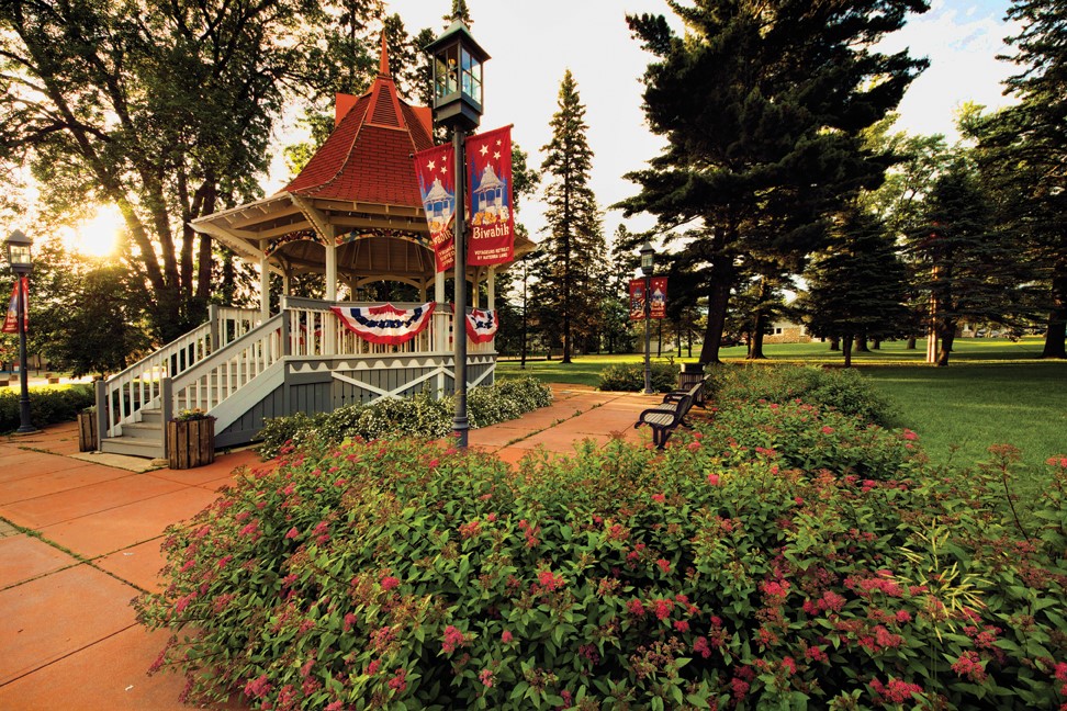 thumbnail_Biwabik Gazebo